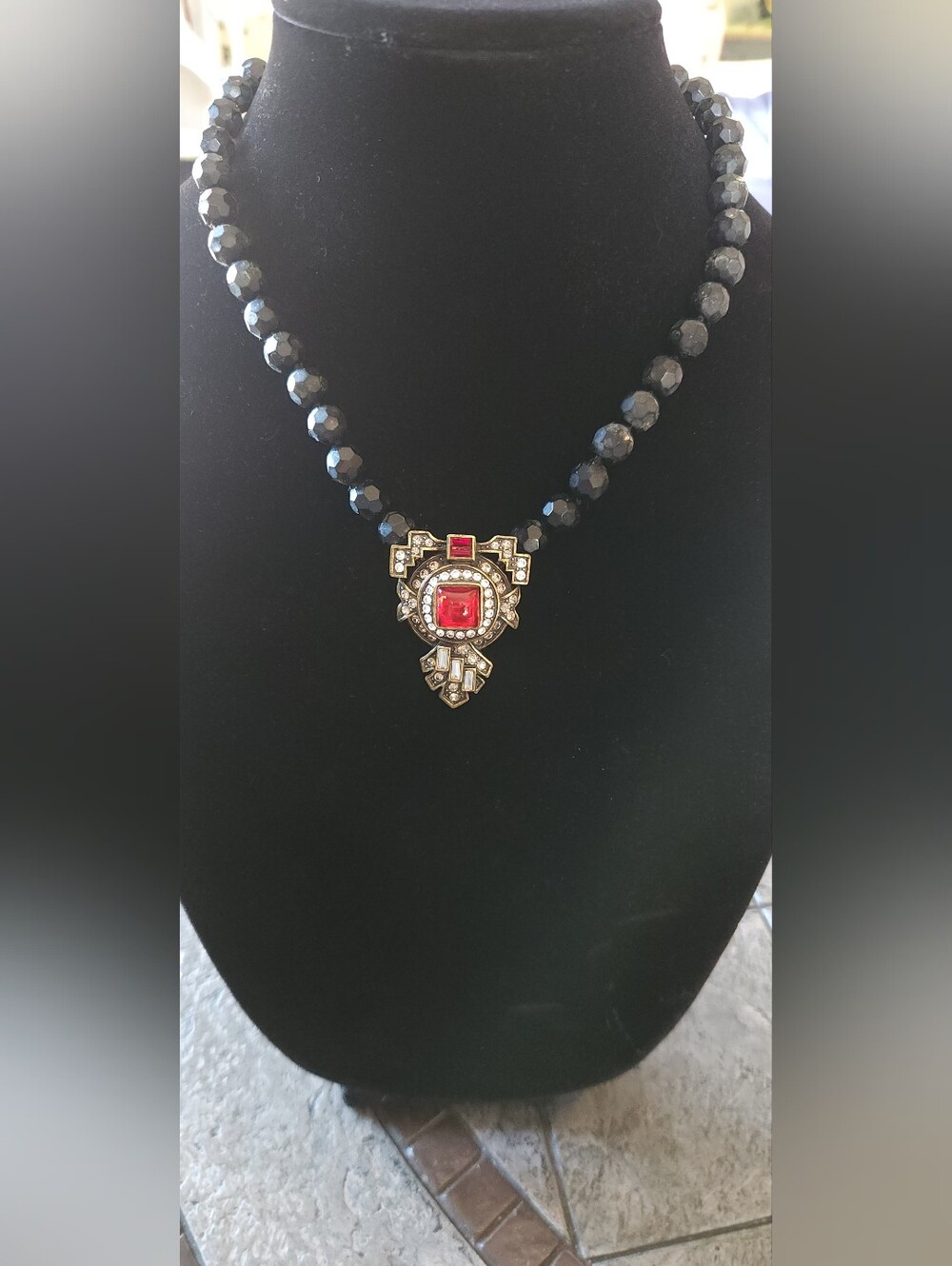 Heidi Daus An Affair to Remember Black Red Crystal Necklace Box